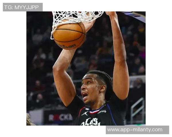 阿里纳斯节目组直言开拓者无望胜利应早早解雇昌西以节省开支